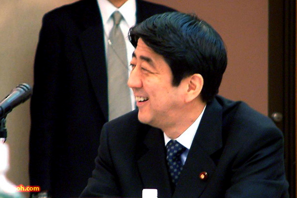 2007年2月25日に燕商工会議所で燕市を視察