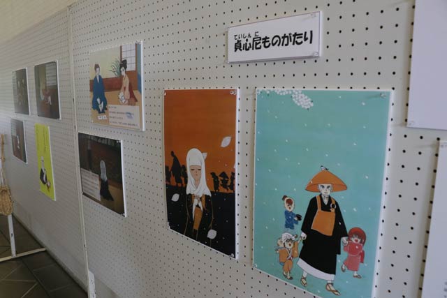 高橋郁丸イラストパネル展「貞心尼ものがたり」