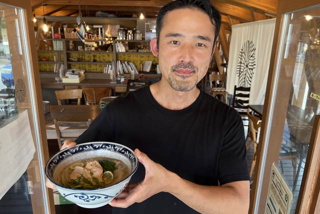 「まちやま」のオープンにあわせて24日にリニューアルオープンする「えんがわ」の三条スパイス研究所