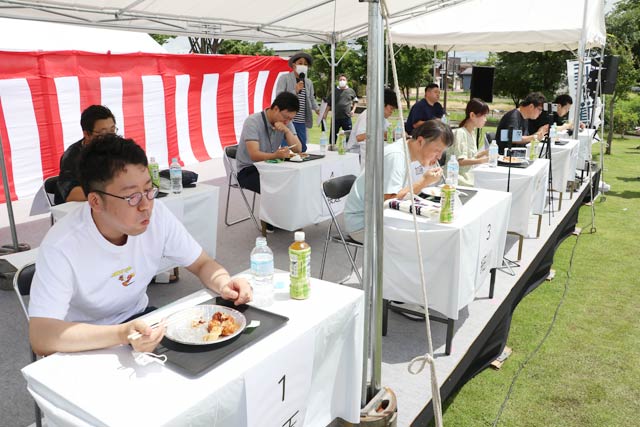 大食い企画「TSUBAMEチャンピオン」