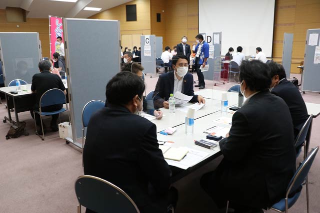新潟県内9信用金庫合同個別商談会