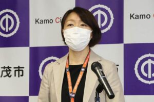 加茂市でメルカリエコボックスのフリーマーケット、教育支援センター開設