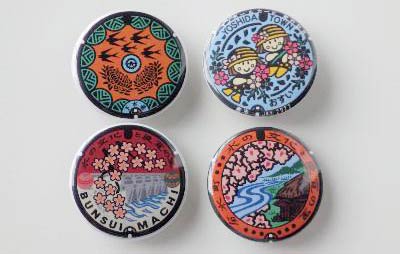 製作体験できるマンホール缶バッジ