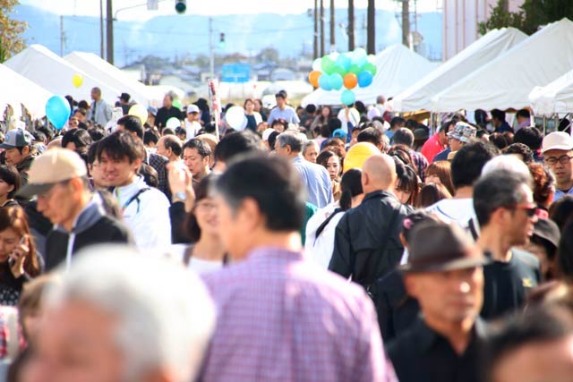 前回3年前の燕青空即売会のよう