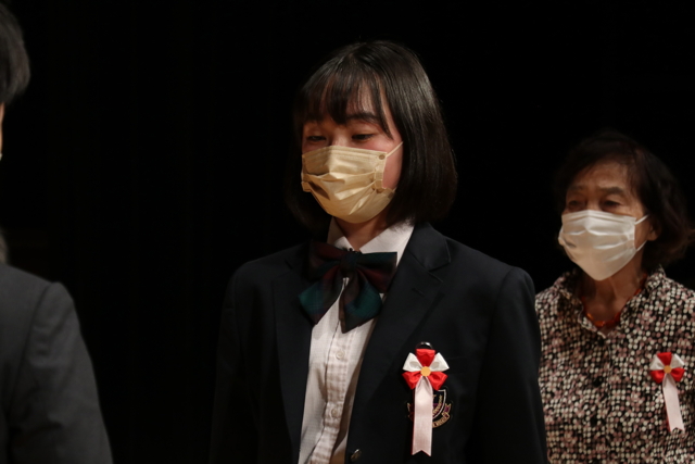 優秀賞 写真 「くれなゐの雲」 渡邉 日香さん