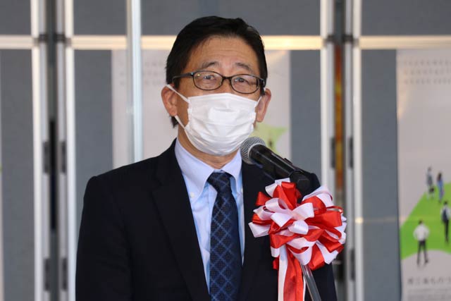 経済産業省関東経済局地域経済部の五十嵐悟部長