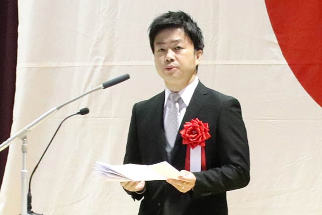 滝沢三条市長