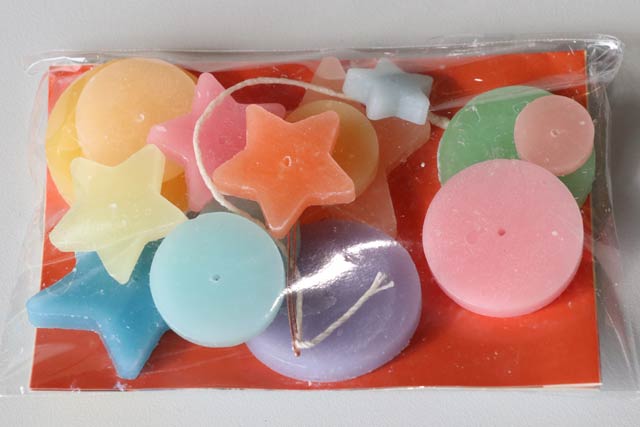 ワークショップで作るつばめキャンドルのキット