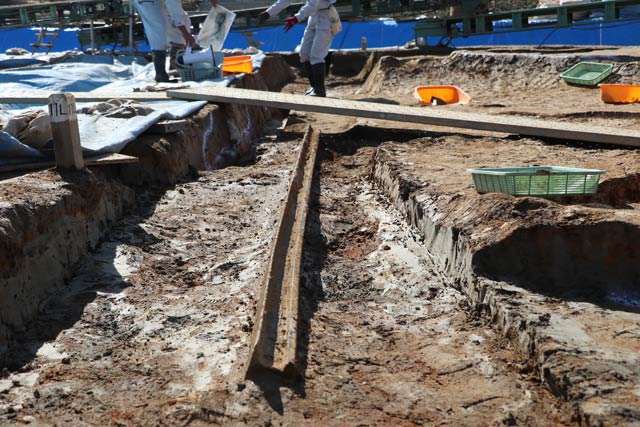 大河津分水路建設で使用された廃棄されたと思われるレール
