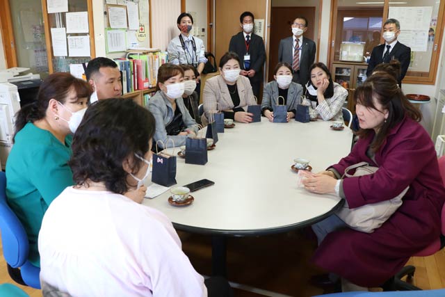 保育士に質問