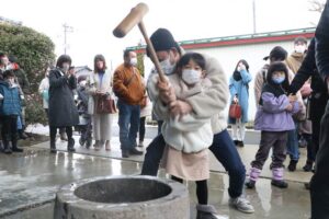 福勝寺でもちつき大会