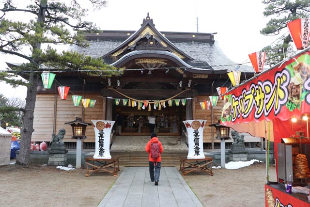 八幡宮拝殿