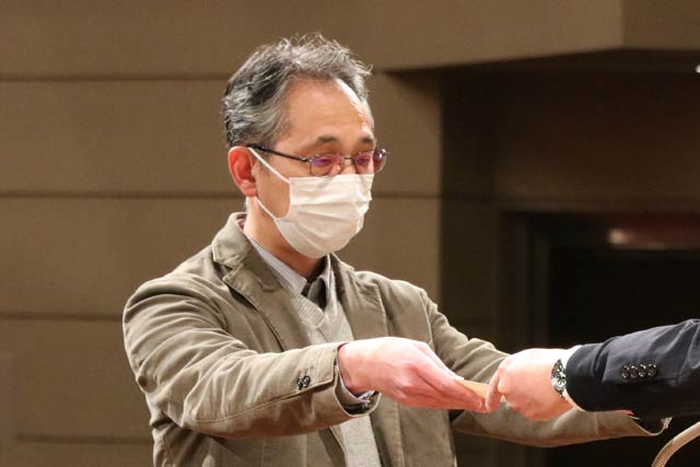 スポーツ栄誉賞の岸本大紀さん・代理（陸上競技・青山学院大学）第98回東京箱根間往復大学駅伝競走 総合優勝 7区区間賞