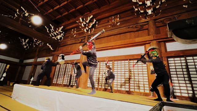 本成寺鬼踊り奉賛会の練習風景（Facebookページより）