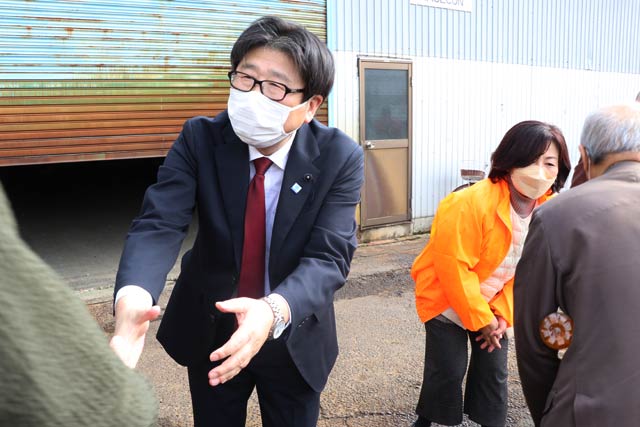 杉井氏
