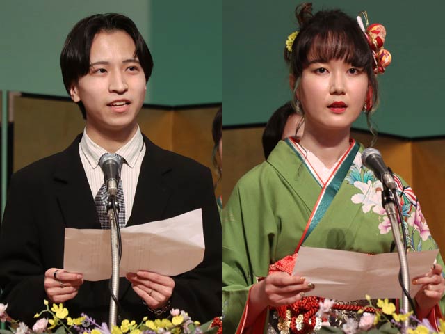 「二十歳の決意」を述べる高橋さん(左)と長谷川さん
