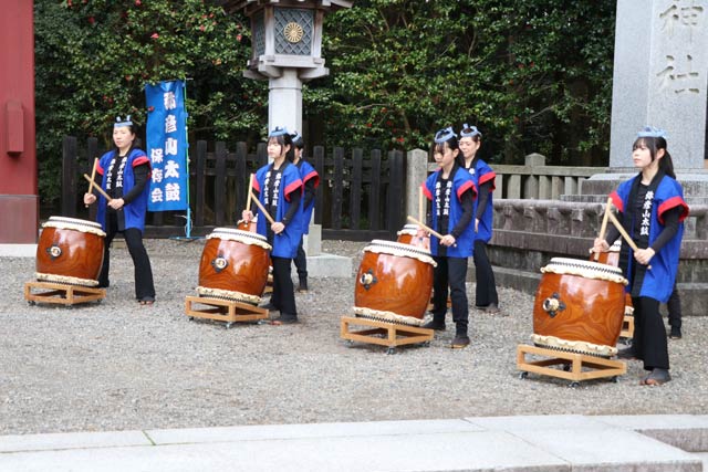弥彦山太鼓