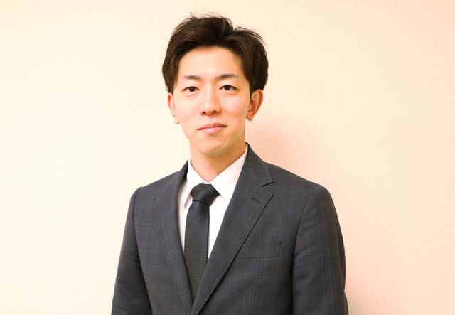 副市長に選任された上田泰成氏