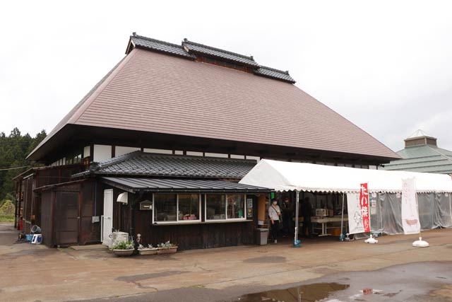 「道の駅 良寛の里わしま」