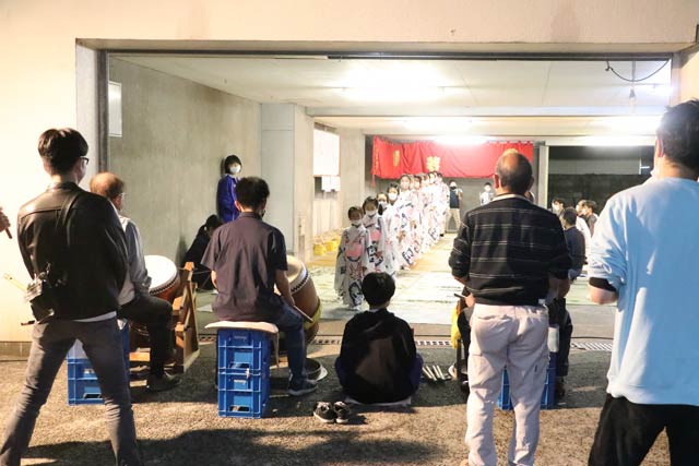 横町万灯保存会