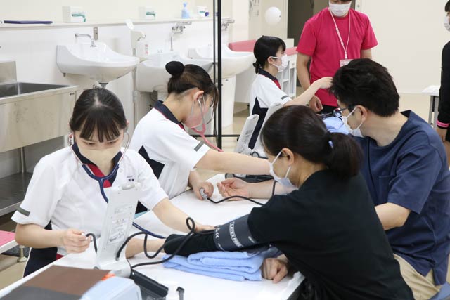 三条看護・医療・歯科衛生専門学校の体験イベント