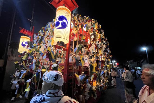 横町万灯