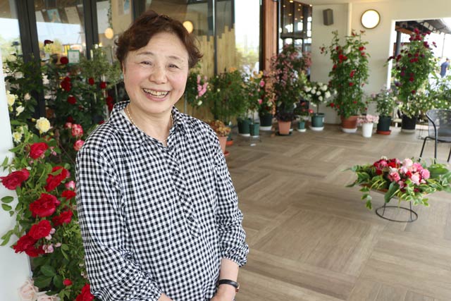 代表の山井さん