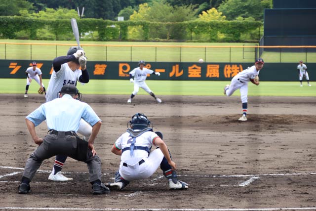 初戦の只見高校と三条高校の対戦