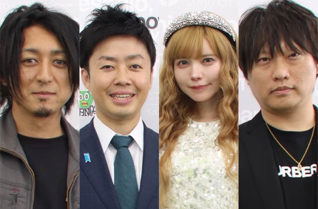 左から齋藤さん、滝沢市長、益若さん、和田さん