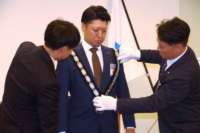 結城さんにプルデンシャルリースをかける