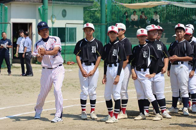 燕市内中学校野球部対象に燕市で野球教室