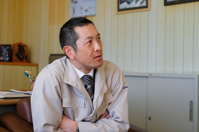 梨本商店の梨本次郎さん