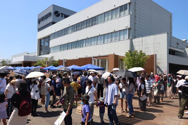 大にぎわいのツインバード夏フェス