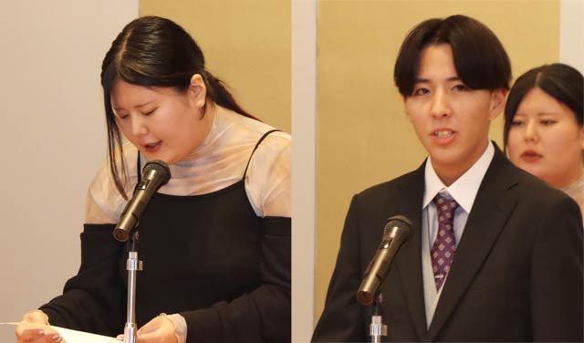 誓いの言葉を述べる反町さん(左)と立島さん