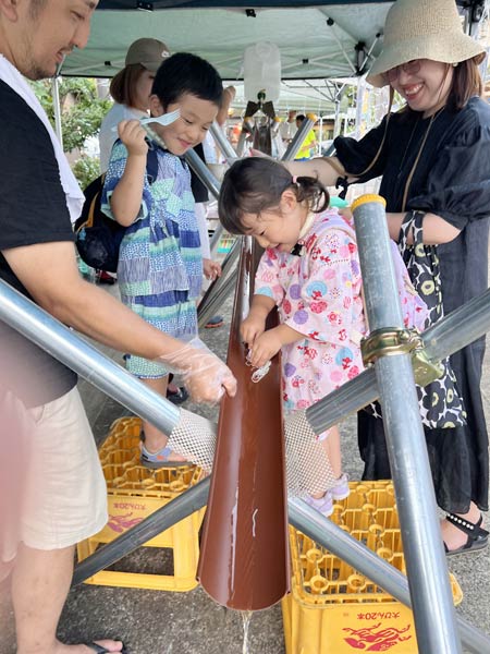 初登場の流しそうめん