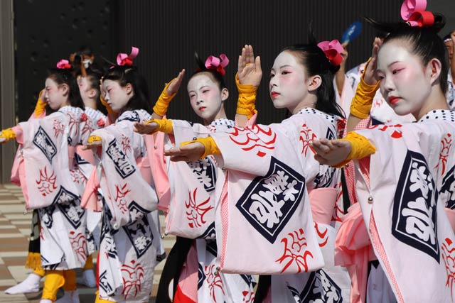 横町万灯保存会