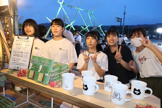 田上中3年生の出店