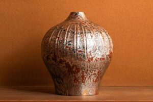 寄付額1150万円の「木目金 花瓶 大」