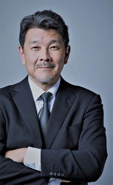 正倉院事務所前所長の西川明彦さん