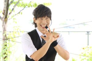 手話歌パーフォーマーの強力翔さんが見附市で新潟初ライブ 2日は三条・森町小でライブ