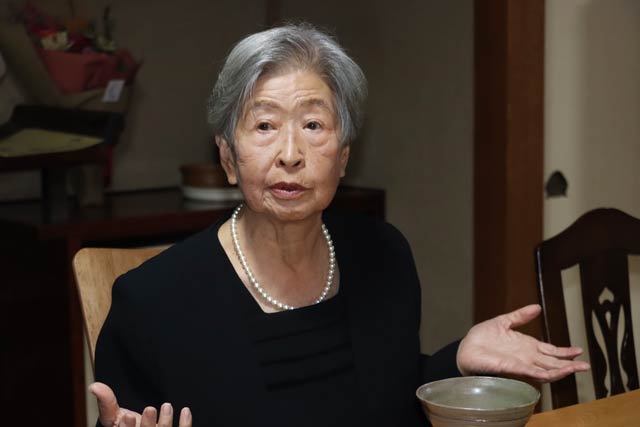 歓談する米田さん