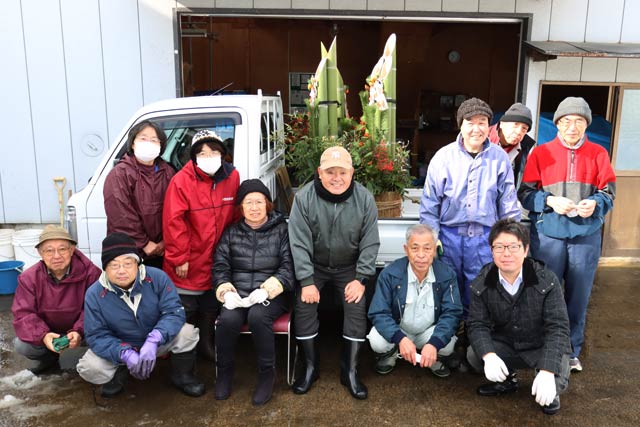 参加した会員で集合写真