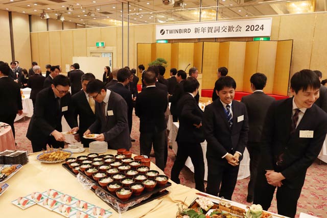 立食パーティーが復活
