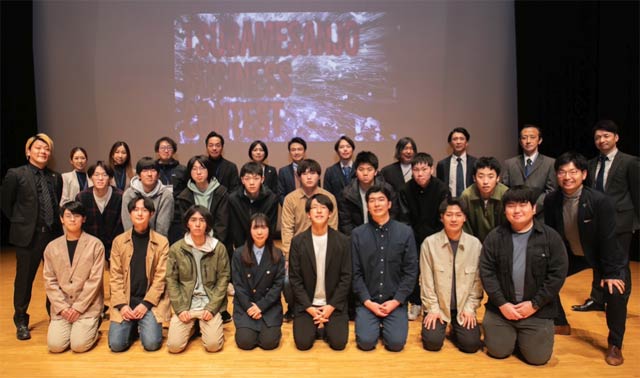 東京都、埼玉県、千葉県、新潟県から集まった8組16名の学生