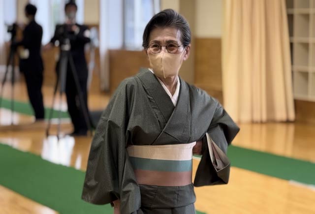 左から写真専用の大塩さん、桜太夫の秋和さん、分水大勇の坂爪さん、信濃太夫の小林さん、