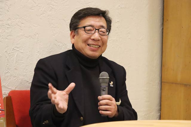 22日の「SANJO PUBLISHING」（三条市）でのトークイベントでのくすのきしげのりさん