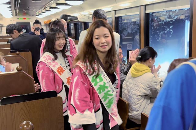 列車内でも
