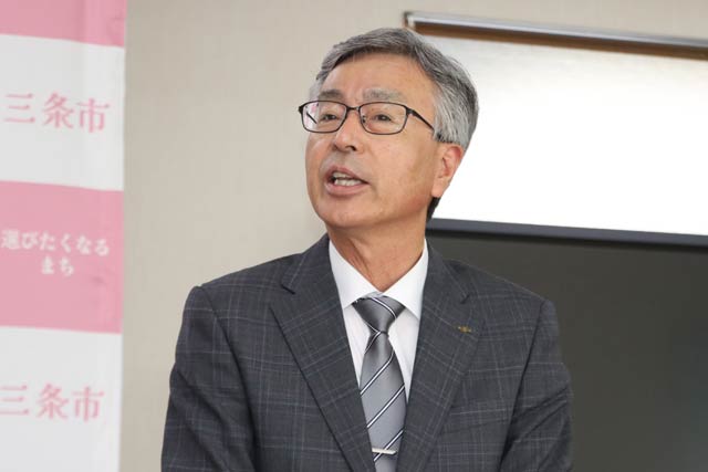 7.13当時、三条支店の支店長だった坂井社長