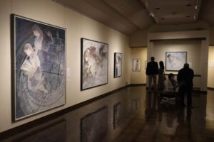 弥彦の丘美術館「永吉秀司 日本画展ー人ノ心ヲ伝フコトー」開幕