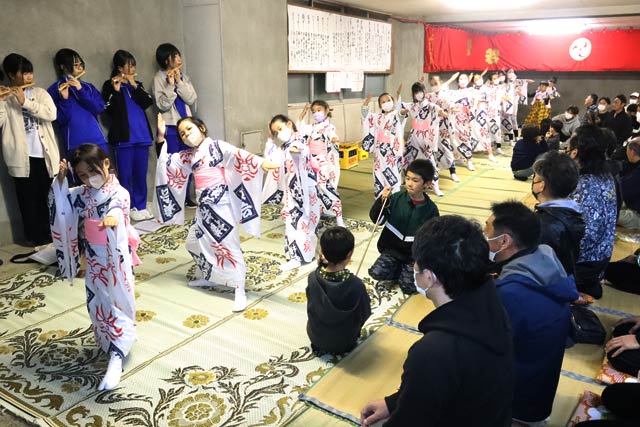 横町万灯保存会